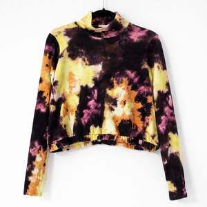 BP Nordstrom Cropped Tie Dye Top Womens Large Mock Neck Long Sleeve Trendy